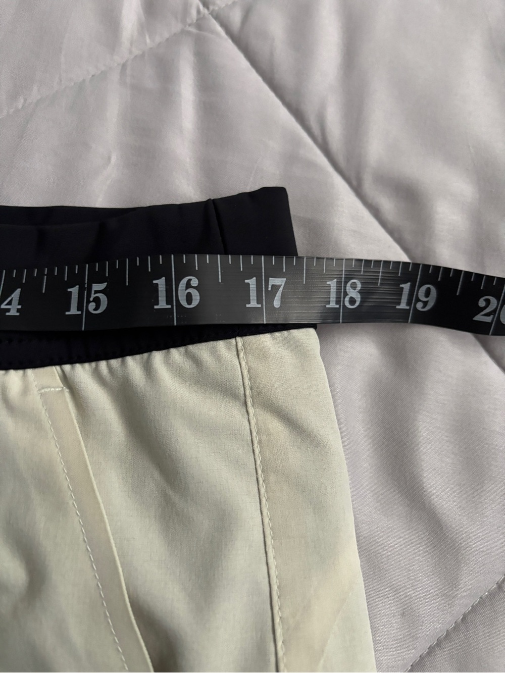 Ten Thousand 7” Interval Short Lined Cream Color - Picture 7 of 8